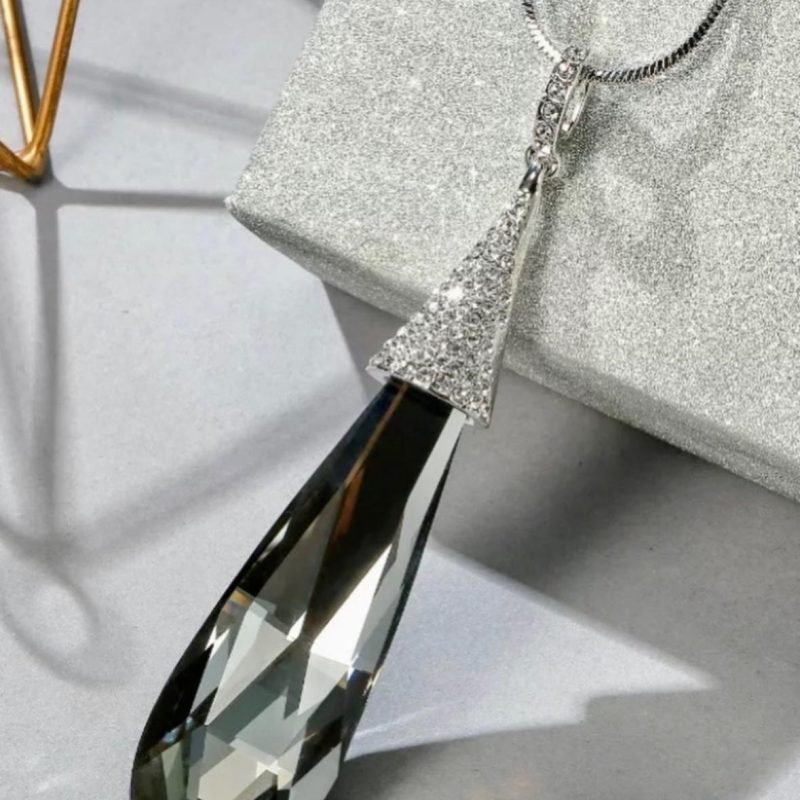 Collar Lagrima
