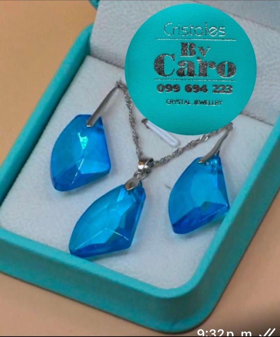 Conjunto de Cristal Caravanas + Collar
