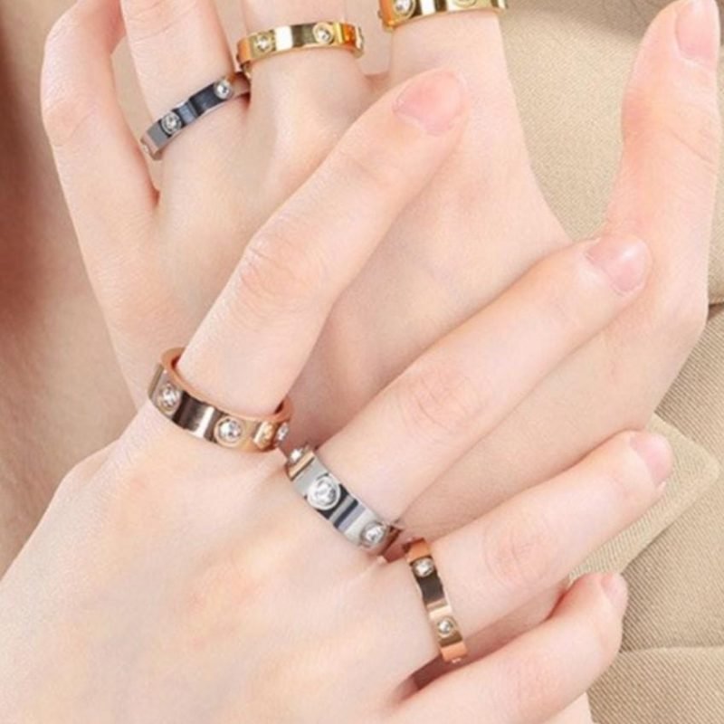 Anillos de Acero estilo ROMA