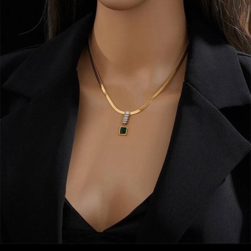 Collar Gargantilla Cristal Verde Esmeralda